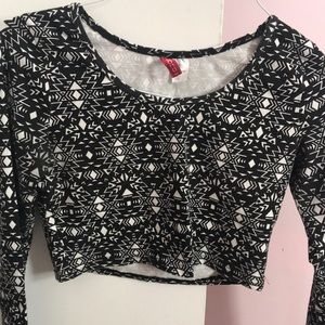 long sleeve crop top